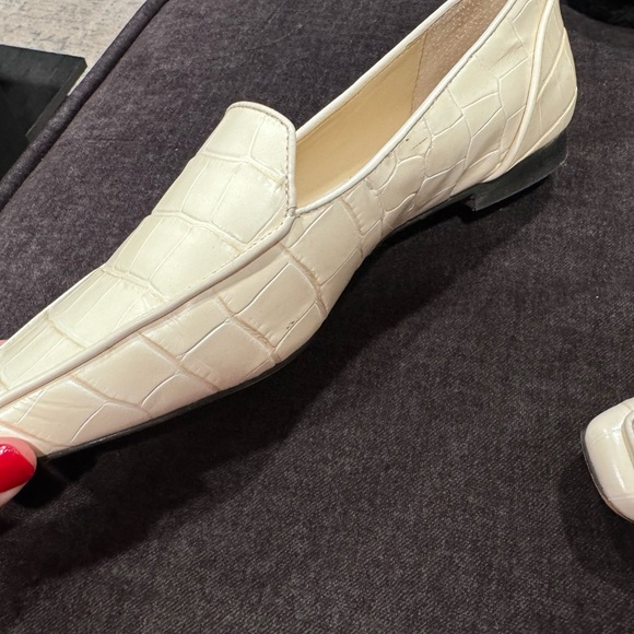 Vince Camuto Flats - Picture 12 of 15